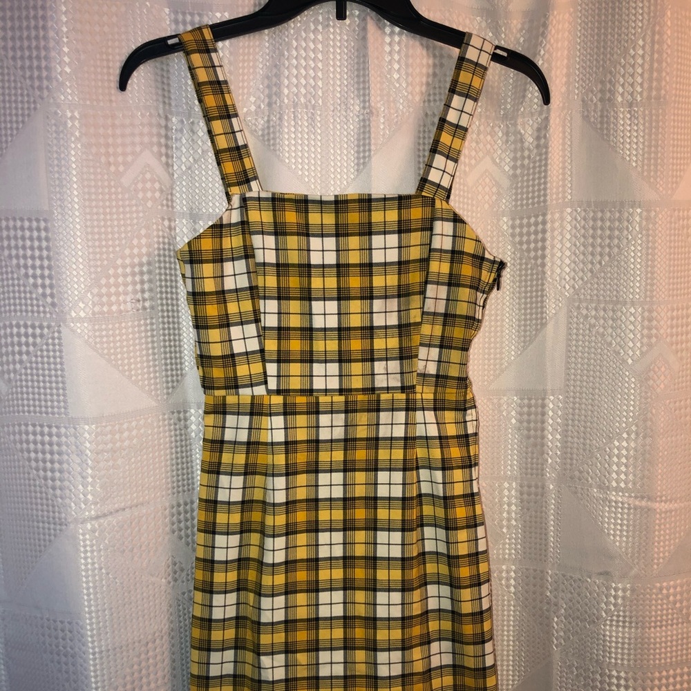 Plaid yellow mini 👗